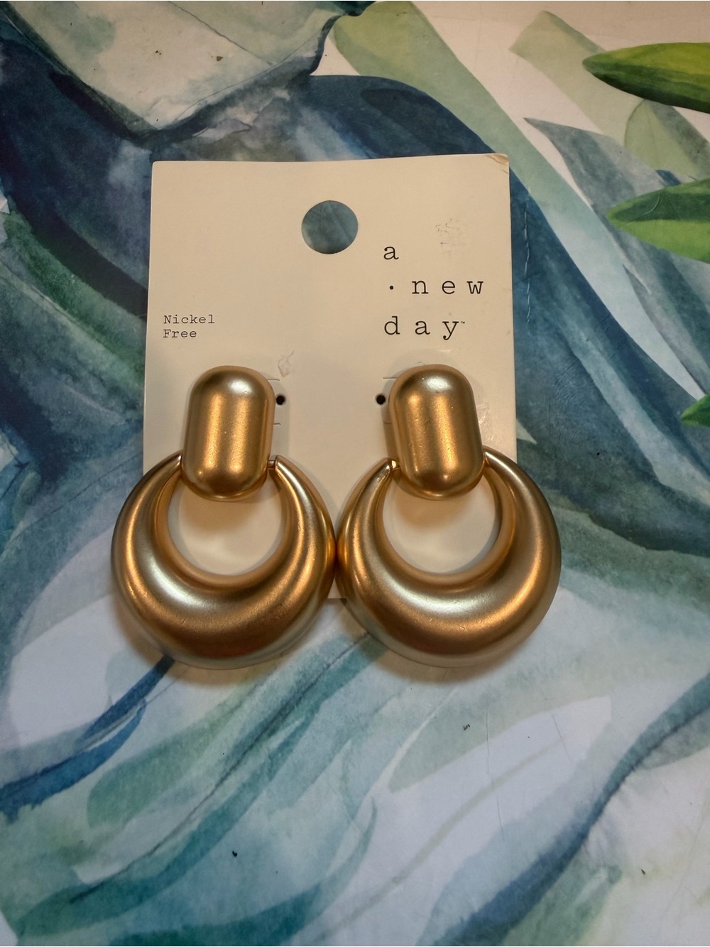 A new day - Gold earrings